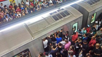 Trem do Metrô de São Paulo operando com tecnologia CBTC para reduzir a superlotação e otimizar a mobilidade urbana.