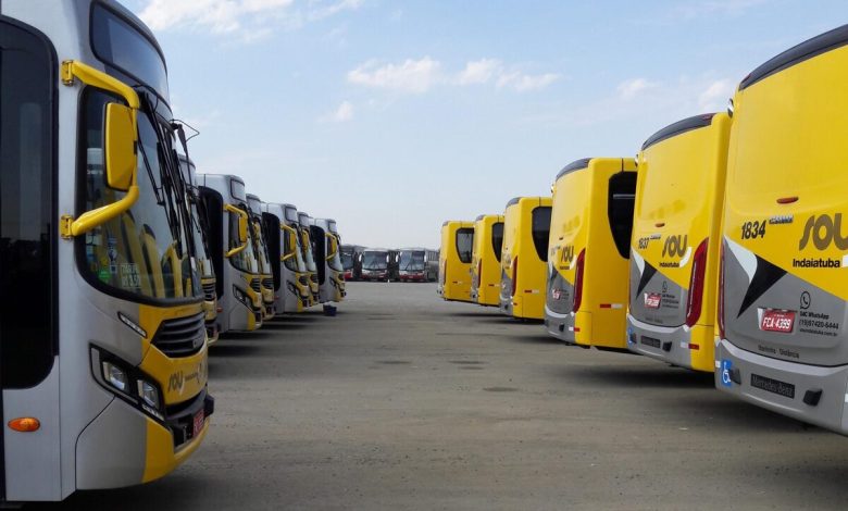 Frota de ônibus do Grupo SOU, operado pela Sancetur em Indaiatuba, representando a atuação da Sancetur em São Paulo e interior paulista.