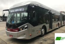 Ônibus articulado da frota da empresa. A oportunidade de vaga na Viação Campo Belo é para a equipe de apoio em São Paulo.