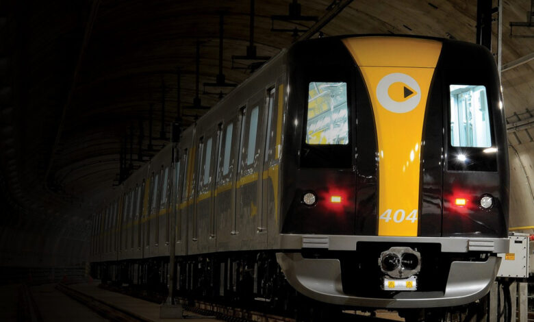 Trem moderno da ViaQuatro em túnel. A concessão da Linha 4-Amarela foi prorrogada por 20 anos em novo acordo com o governo.